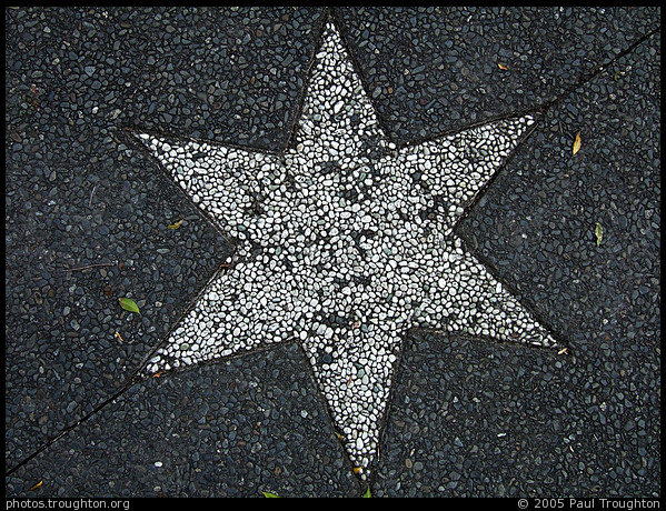 Pebble star - Napier - New Zealand, December 2005